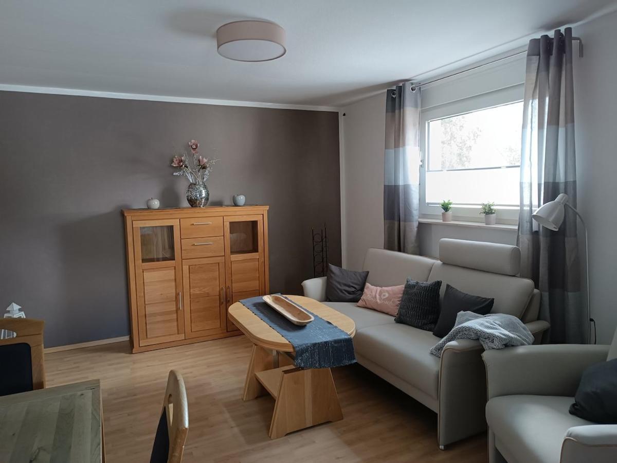 Appartement Am Stadtrand Von Minden エクステリア 写真