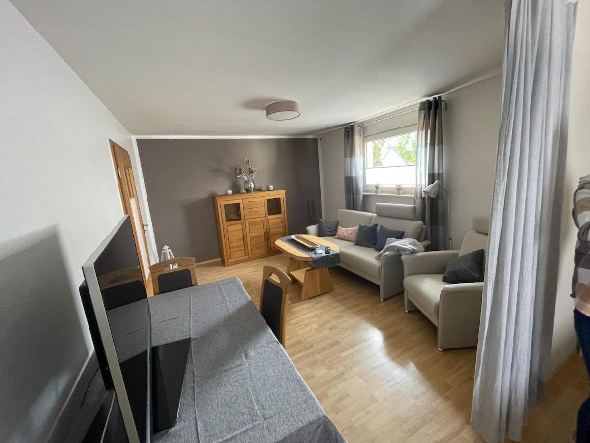 Appartement Am Stadtrand Von Minden エクステリア 写真